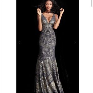 JOVANI Blue Embellished Deep V-neck Mermaid Dress